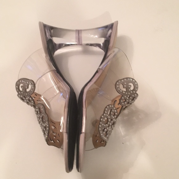 NWT J.Renee Sabreen Shoe Size 11M - Picture 3 of 6